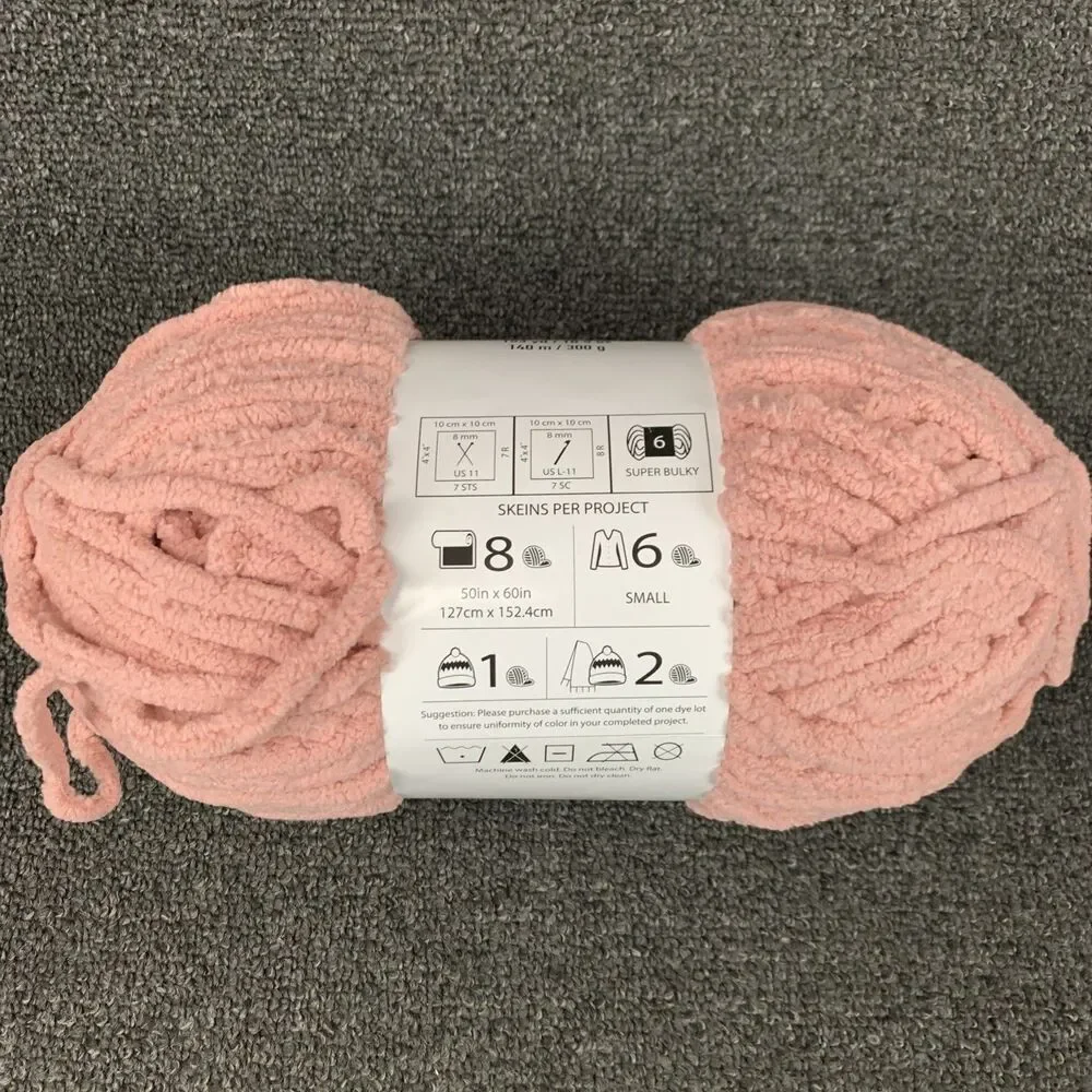Big Twist Plush Dusty Rose Yarn 153yds 10.5oz Super Bulky (6) Skein Discontinued - Picture 3 of 6